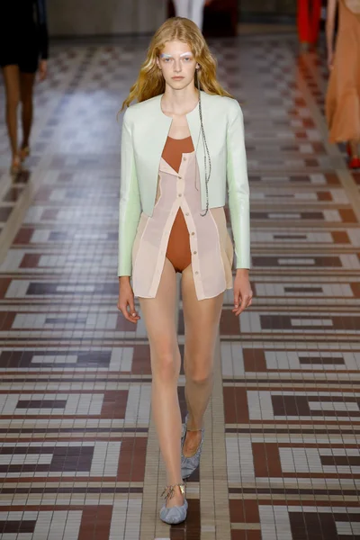 Look 6